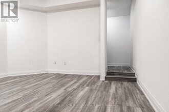 217 Jarvis St in Toronto, ON - Building Photo - Building Photo