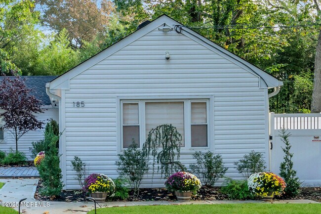 185 Elmwood Rd in Ocean Township, NJ - Building Photo - Building Photo