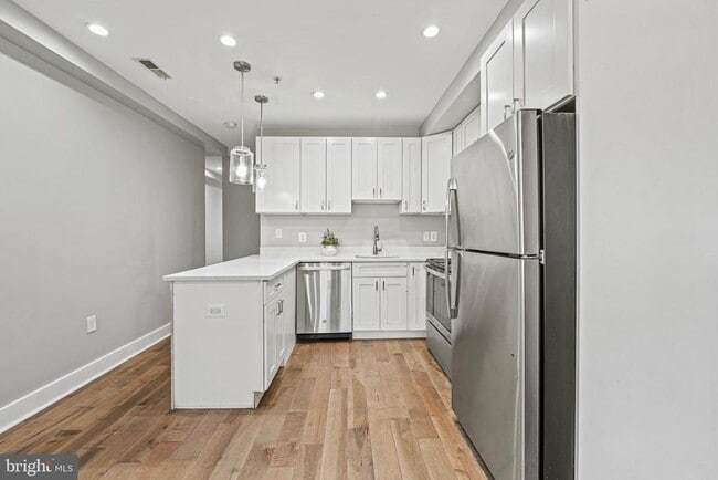 2419 Benning Rd NE in Washington, DC - Building Photo - Building Photo