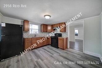 2958 Reid Ave in Charlotte, NC - Building Photo - Building Photo