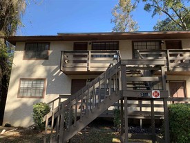 2519 Old Bainbridge Rd in Tallahassee, FL - Building Photo