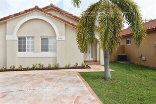 7651 NW 168th Terrace in Hialeah, FL - Building Photo