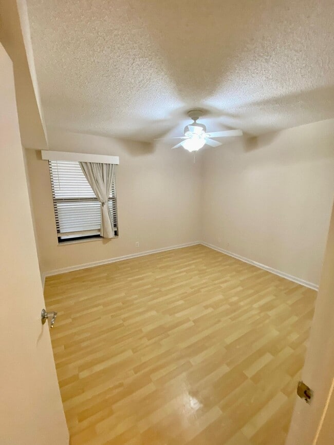 5377 Town Center Rd