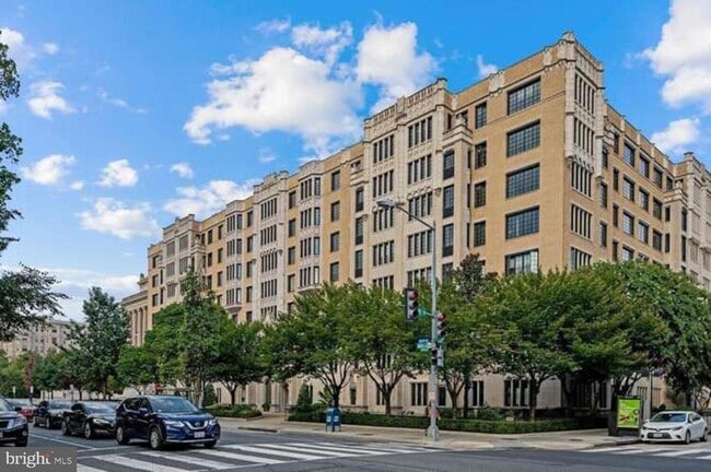 1701 16th St NW in Washington, DC - Building Photo - Building Photo