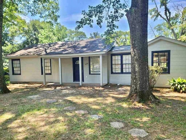 property at 4845 Windermere Terrace