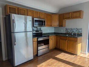 581 Proctor Ave in Revere, MA - Building Photo - Building Photo