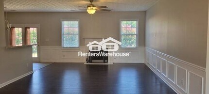 996 Maple Leaf Dr in Mcdonough, GA - Building Photo - Building Photo