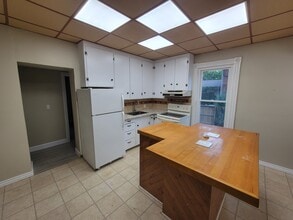 321 Russell St S in Sarnia, ON - Building Photo - Building Photo