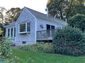 229 Cornell Rd in Westport, MA - Building Photo - Building Photo
