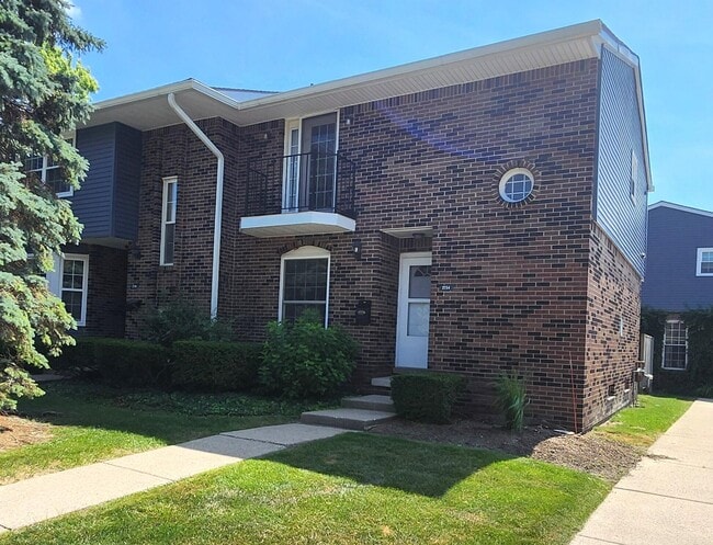 property at 2754 Page Ave
