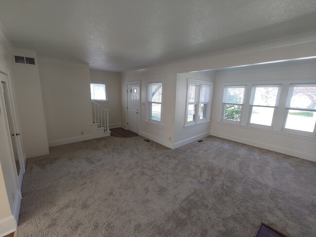 712 4th St NW in Austin, MN - Building Photo - Building Photo