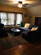 175 Alden Ave, Unit #3 in New Haven, CT - Foto de edificio - Building Photo