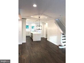 126 N Wayne St in West Chester, PA - Building Photo - Building Photo