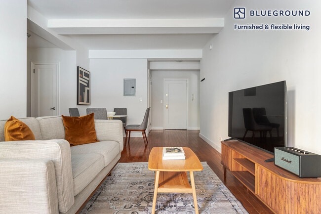 400 E 57th St, Unit SI FL2-ID2106 in New York, NY - Building Photo - Building Photo