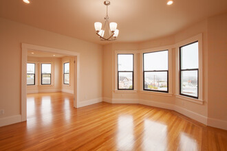 1501 Taraval St in San Francisco, CA - Building Photo - Interior Photo