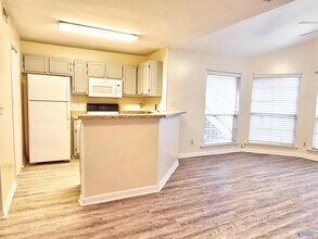 219 Waters Edge Ln in Madison, AL - Building Photo - Building Photo