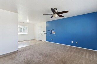 772 N 800 W in Centerville, UT - Building Photo - Building Photo