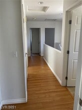 7859 Windhamridge Dr in Las Vegas, NV - Building Photo - Building Photo