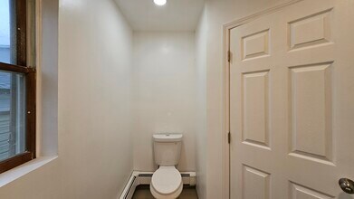 607 N Hoffert St in Fountain Hill, PA - Building Photo - Building Photo