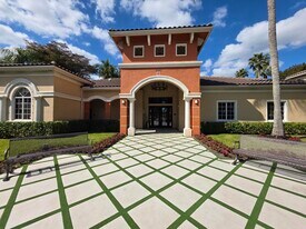 4175 N Haverhill Rd in West Palm Beach, FL - Building Photo