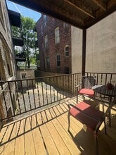 98 Strathmore Rd, Unit 2 in Boston, MA - Building Photo - Building Photo