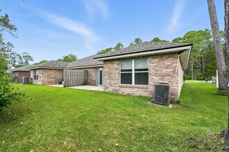 70 Red Mill Dr in Palm Coast, FL - Foto de edificio - Building Photo