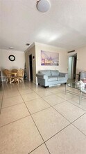 8007 W 6th Ave, Unit E in Hialeah, FL - Building Photo - Building Photo