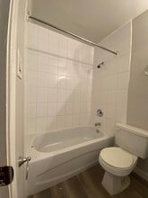 Style Manor in Edmonton, AB - Building Photo - Building Photo