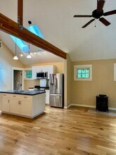 5784 NE Tolo Rd in Bainbridge Island, WA - Building Photo - Building Photo