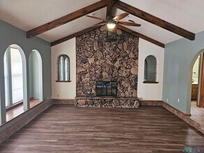 1600 Arcineiga Dr in Clovis, NM - Building Photo - Building Photo