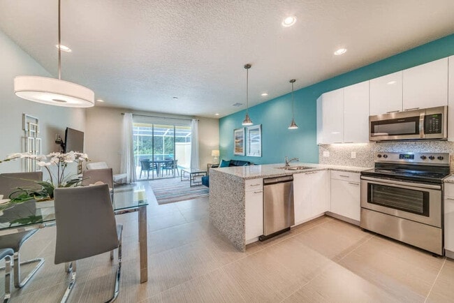 1514 Retreat Cir in Clermont, FL - Foto de edificio - Building Photo