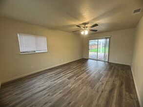 7338 Bonita Way in Citrus Heights, CA - Building Photo - Building Photo