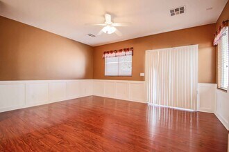 10879 Florence Hills St in Las Vegas, NV - Building Photo - Building Photo