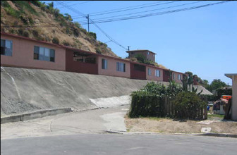 Old Town Apartments in San Diego, CA - Building Photo - Building Photo