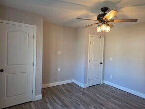 8233 Harrison Bay Rd in Harrison, TN - Building Photo - Building Photo