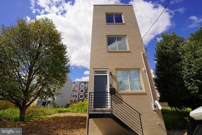 property at 1948 N 3rd St