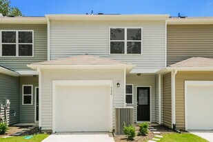 524 Landing View Dr in Wendell, NC - Building Photo