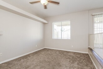 19036 N 37th St in Phoenix, AZ - Building Photo - Building Photo