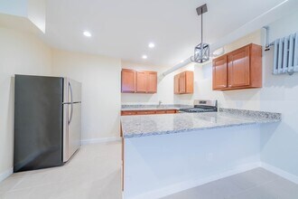 463 Broadway in Medford, MA - Building Photo - Building Photo