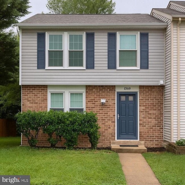 property at 13639 Clarendon Springs Ct