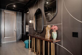 1550 N Clark St in Chicago, IL - Building Photo - Building Photo