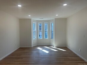 38 Carroll St in Poughkeepsie, NY - Building Photo - Building Photo