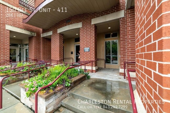 150 Bee St in Charleston, SC - Building Photo - Building Photo