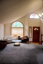3012 SE 157th Ave in Portland, OR - Building Photo - Building Photo