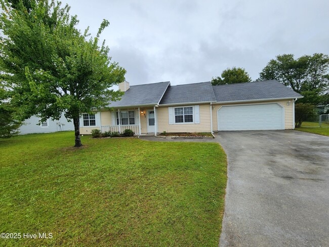 property at 405 Alec Ct