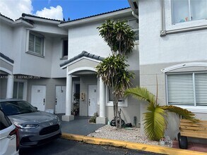 110 SW 109th Ave in Miami, FL - Building Photo - Building Photo