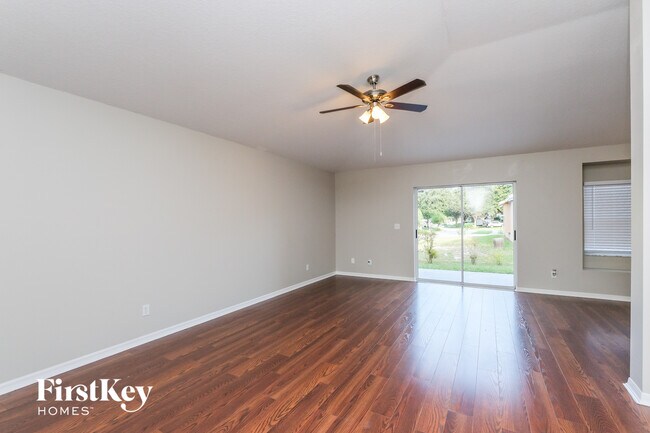 1217 Dragon Head Dr in Valrico, FL - Building Photo - Building Photo