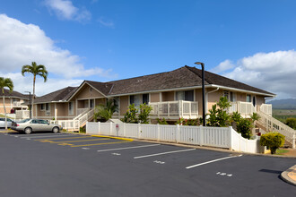 Cliff Side Villages in Waipahu, HI - Building Photo - Building Photo