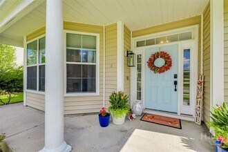 8 Bushwood Dr in Savannah, GA - Building Photo - Building Photo