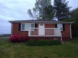 2690 20th St NE in Cleveland, TN - Building Photo